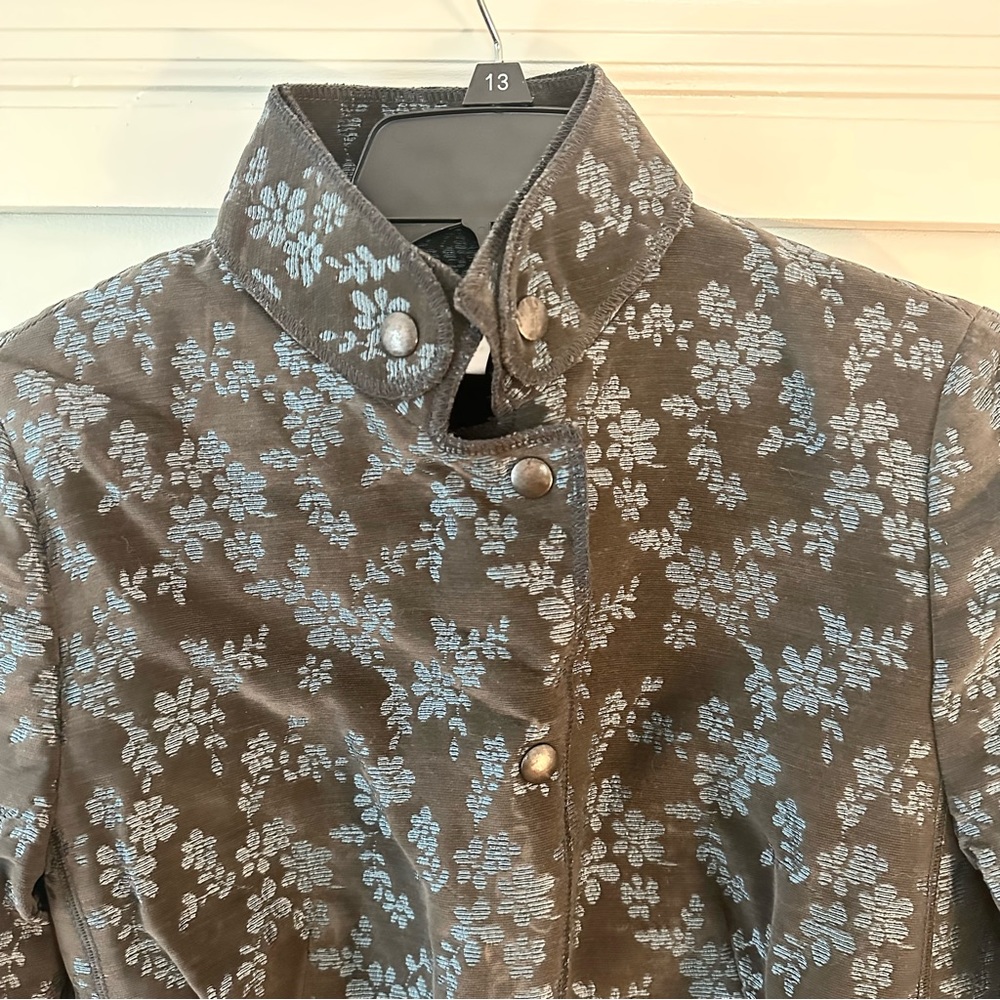 Akris Punto Floral Jacquard Jacket - Picture 3 of 8